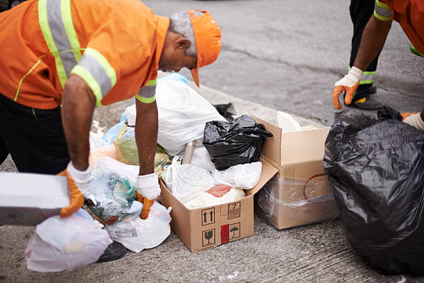 Best Yard Waste Removal  in St James, NC